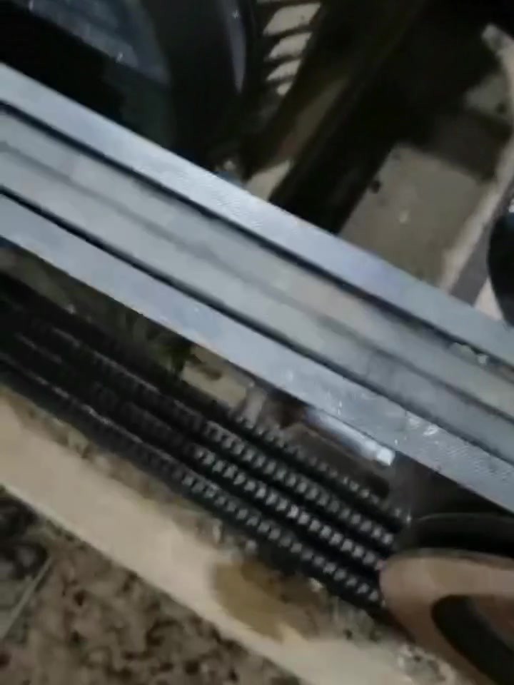 罗茨风机皮带磨损识别——这几种情况必须立即更换