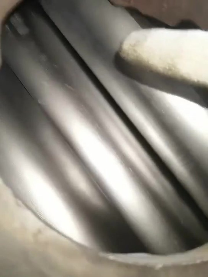 罗茨风机两叶轮互相磨损是什么原因？啮合间隙排查