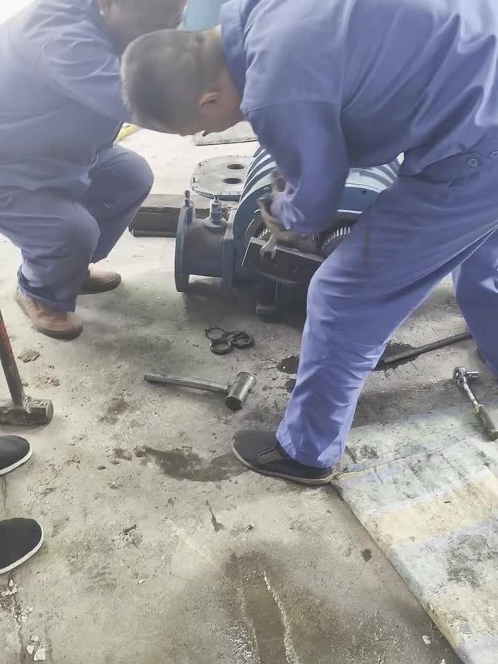 罗茨风机装配间隙怎么调才不蹭壳？章丘老师傅的4步校准法