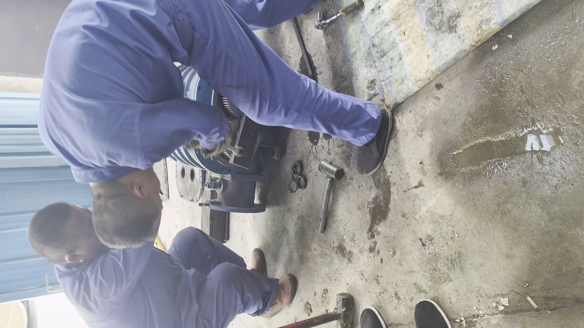 罗茨风机间隙差一丝，寿命差几年？章丘装配实拍，间隙调整全流程